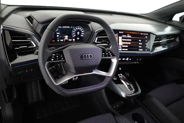 Audi Q4 e-tron 45 basis quattro S-LINE quattro, Navi, Matrix, ... Ansicht 6