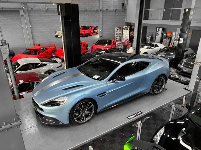 Aston Martin Vanquish ASTON MARTIN VANQUISH V12 – carbone – bang & olufsen