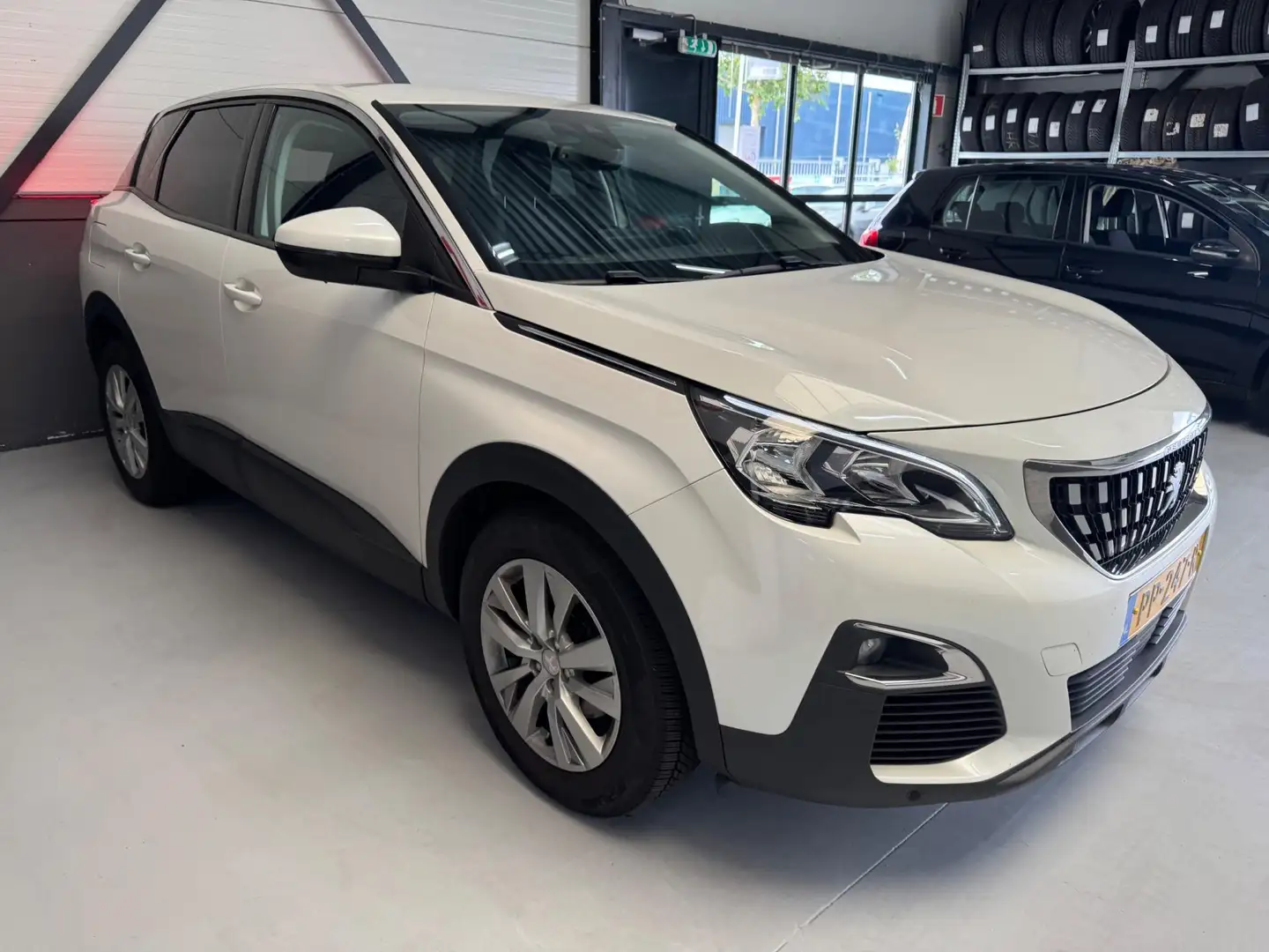 Peugeot 3008 1.2 PureTech Blue Lease Premium,Nieuwe motor 4000 Wit - 2