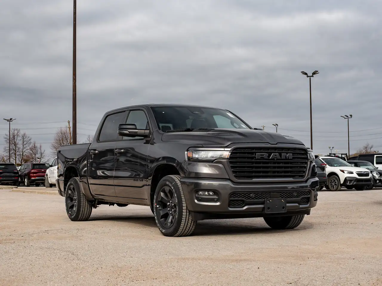 RAM 1500 снимка RAM 1500