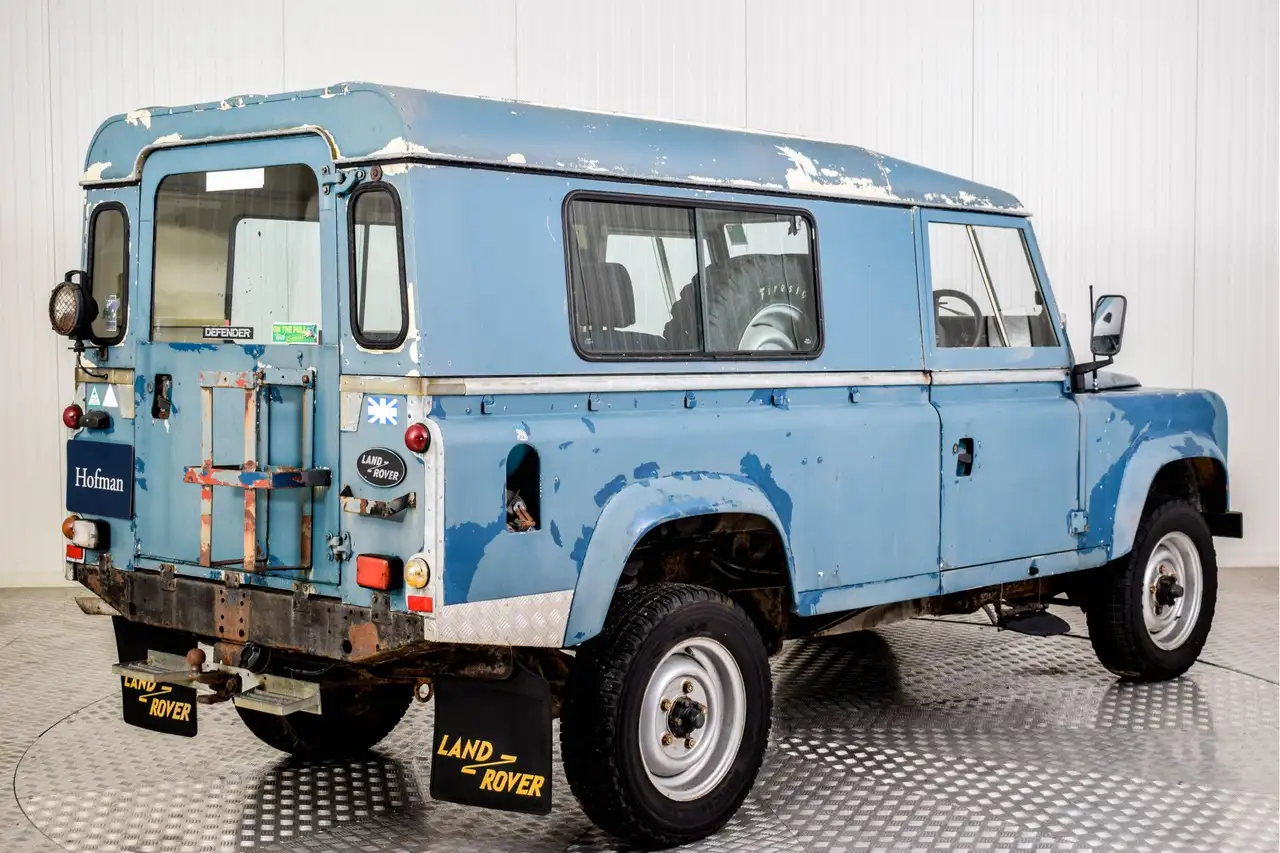 Land Rover Defender 110 2.5 Turbo diesel Wegenbelastingvrij, foto 2