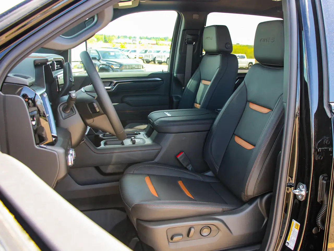 GMC Sierra 3500HD снимка GMC Sierra 3500HD