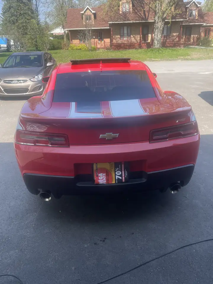 Chevrolet Camaro снимка Chevrolet Camaro