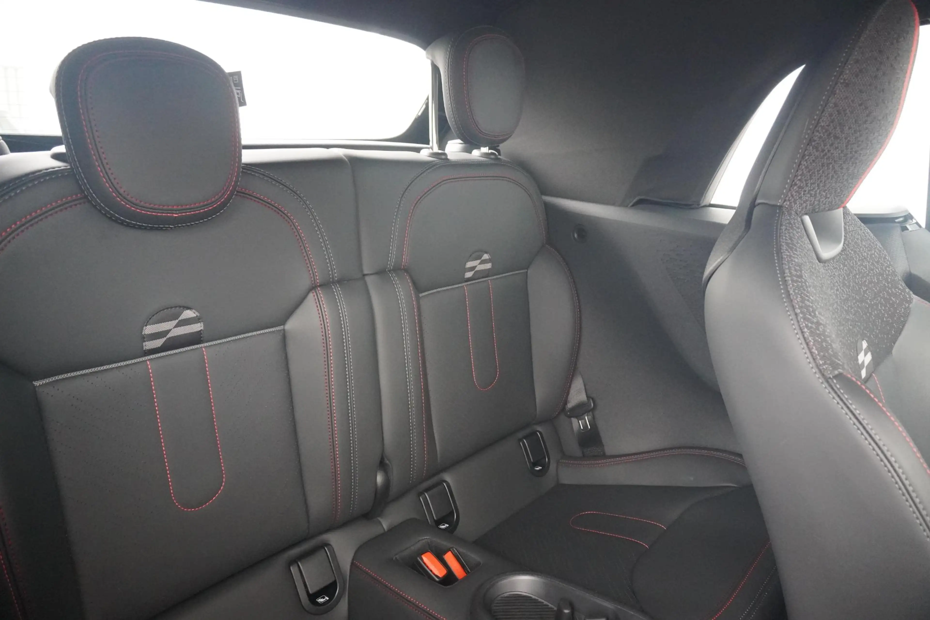 MINI Cooper C Cabrio | John Cooper Works Uitvoering | Pakket XL | Harma — photo 14