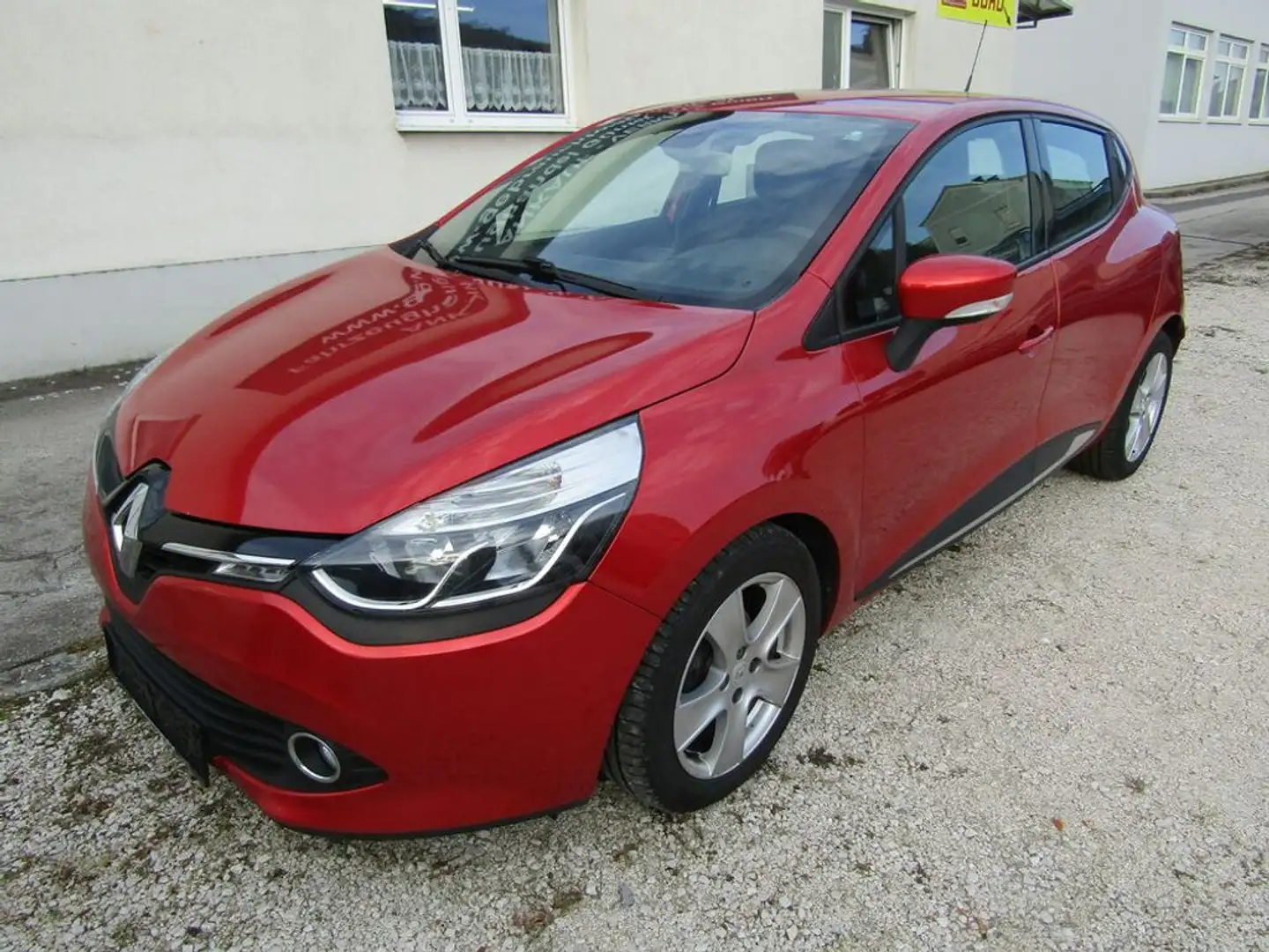 Renault Clio Dynamique Rouge - 2
