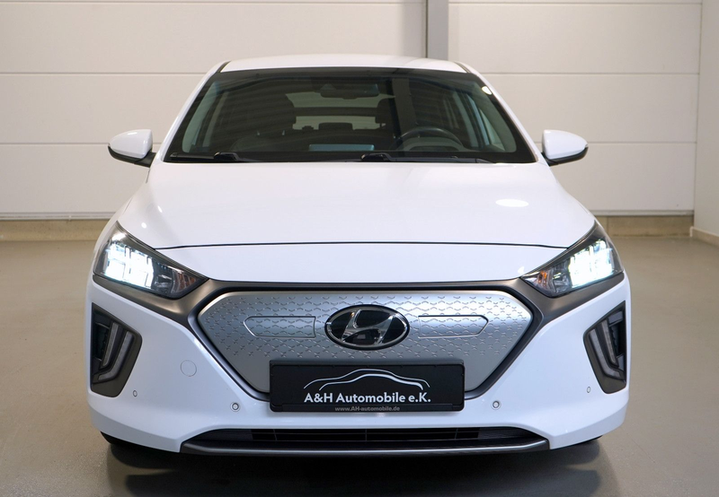 Hyundai IONIQ Ioniq Premium Elektro 38,3 kWh — photo 2