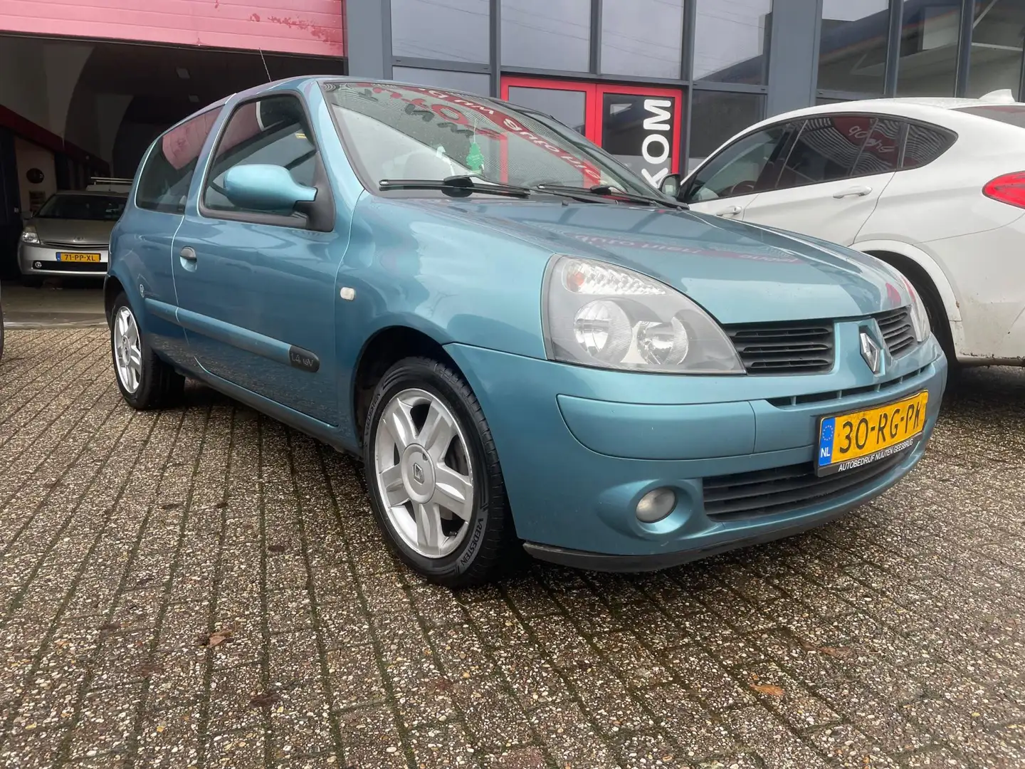 Renault Clio 1.4-16V Authentique Comfort nette auto Blau - 1