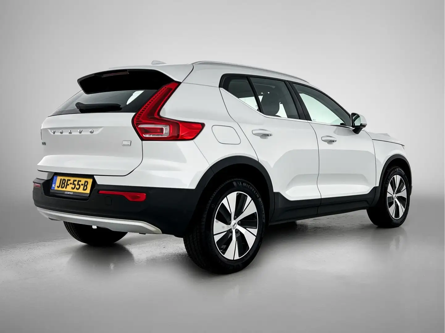 Volvo XC40 1.5 T4 Recharge Inscription Expression / Navigatie Wit - 2