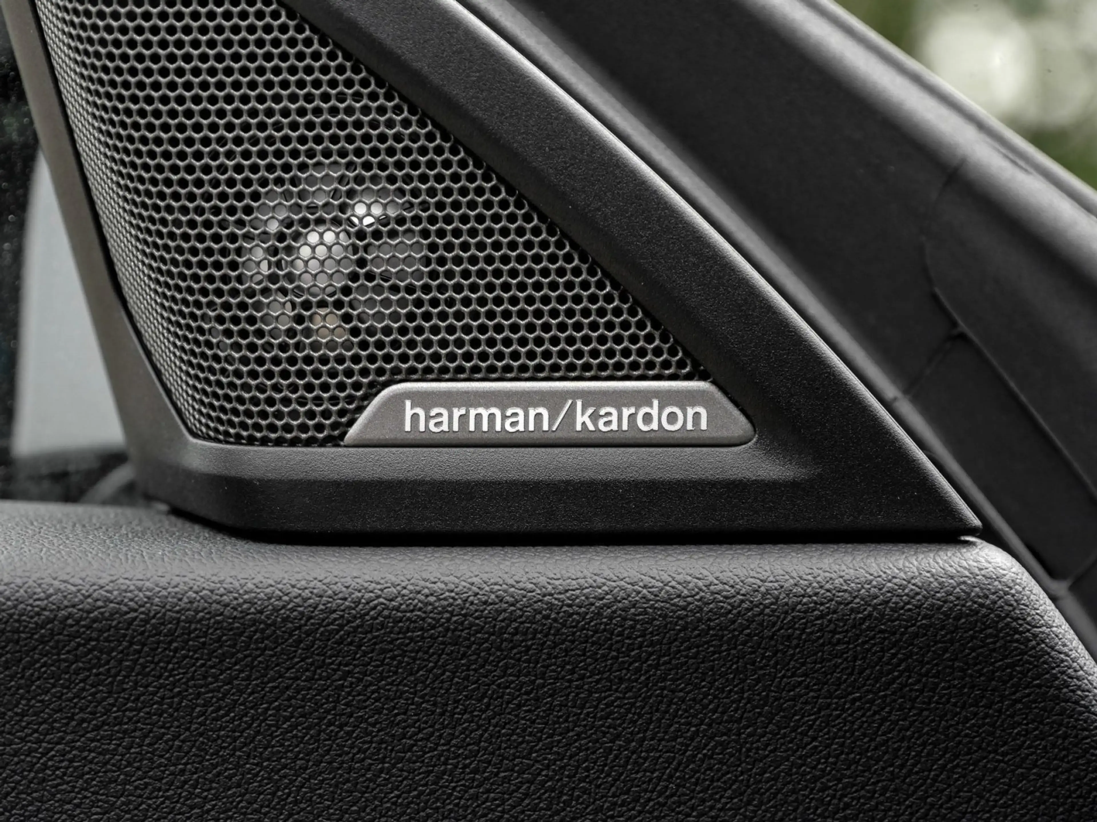 BMW M2 Coupé M Sport HUD ACC RFK NAVI LED PDC V+H — photo 11