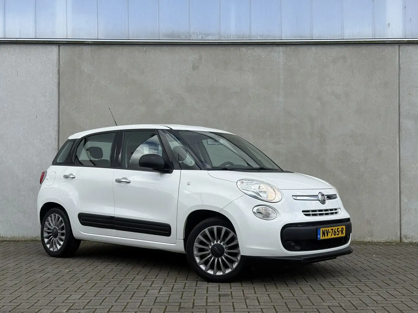 Fiat 500L 1.4-16V Pop, LM velgen, Trekhaak! Weiß - 2