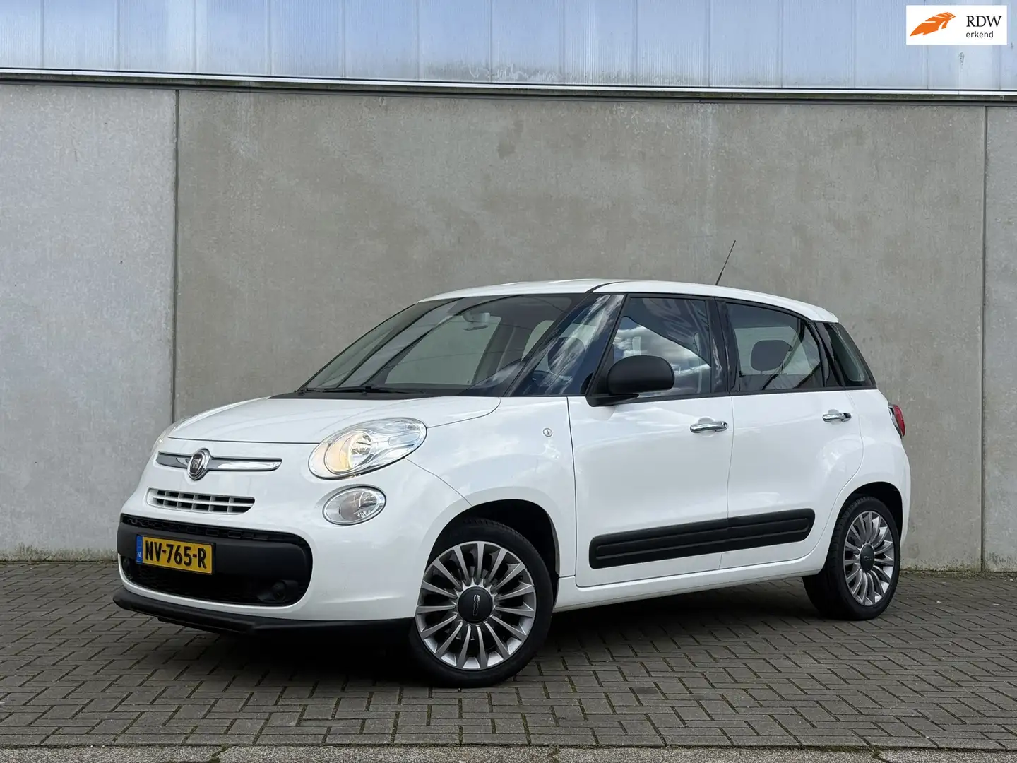 Fiat 500L 1.4-16V Pop, LM velgen, Trekhaak! Weiß - 1