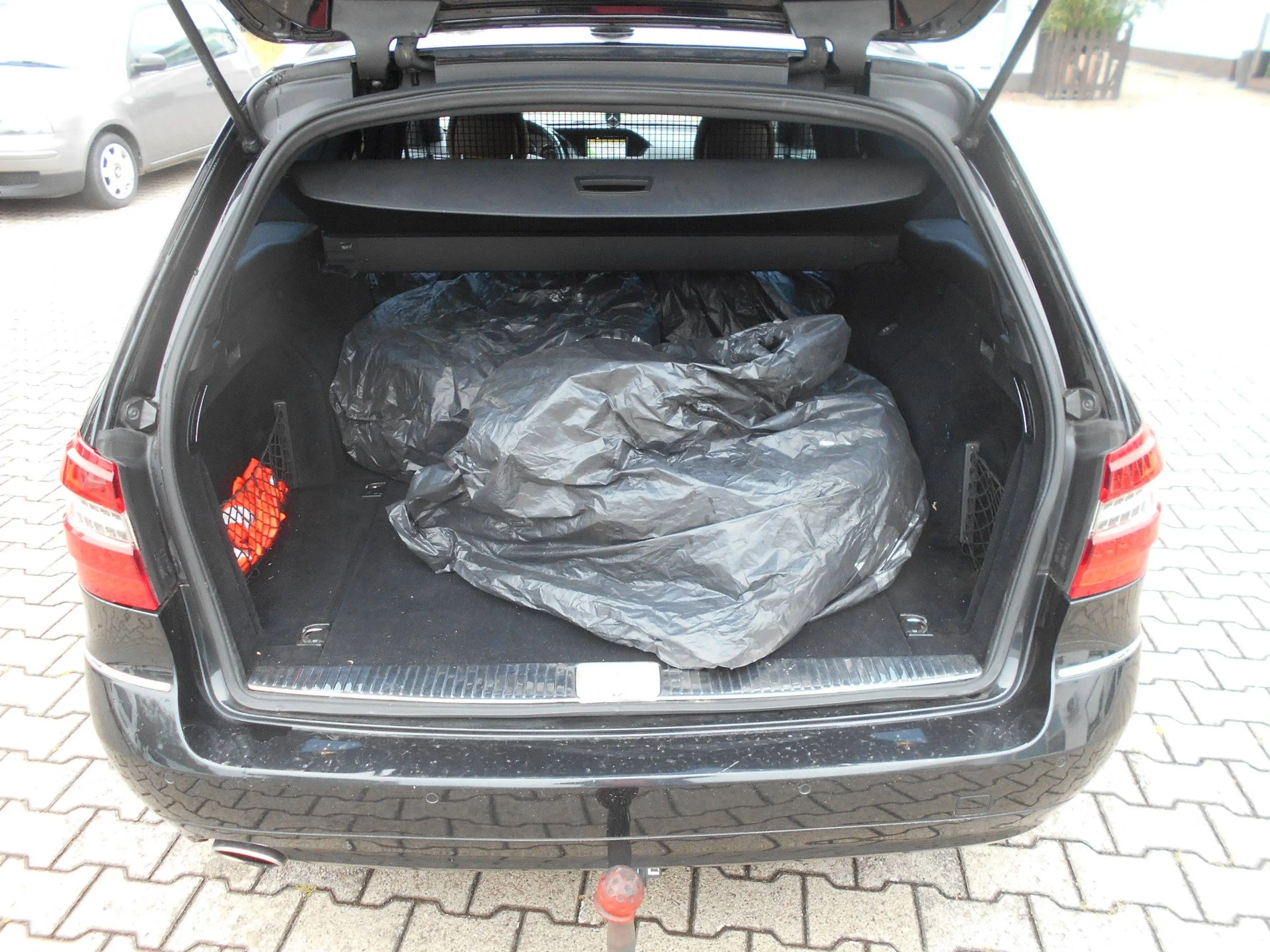 Mercedes-Benz E 250 E 250 CDI BlueEfficiency /Kamera /AHK /Leder/Automatik/ — photo 11
