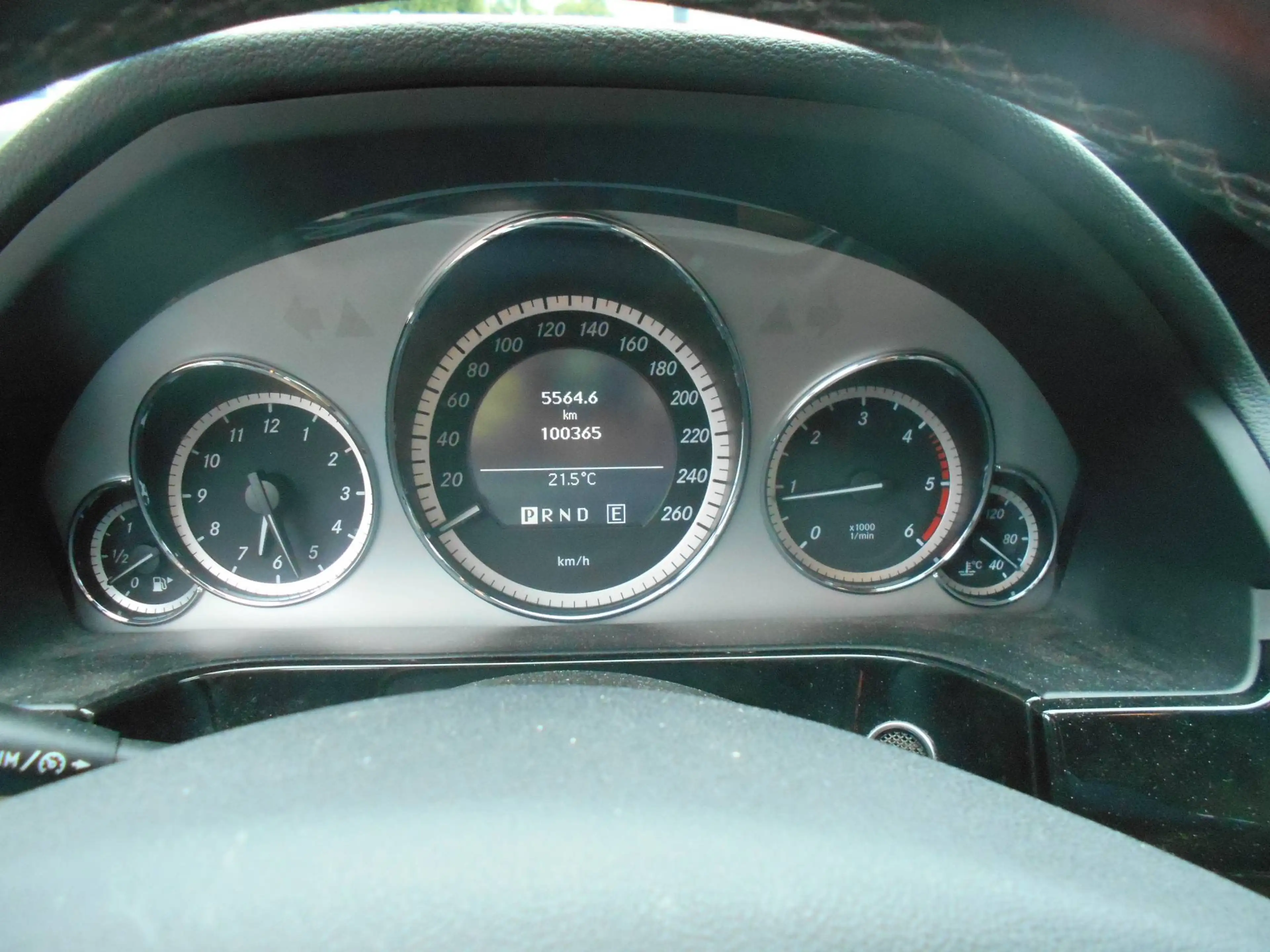 Mercedes-Benz E 250 E 250 CDI BlueEfficiency /Kamera /AHK /Leder/Automatik/ — photo 7
