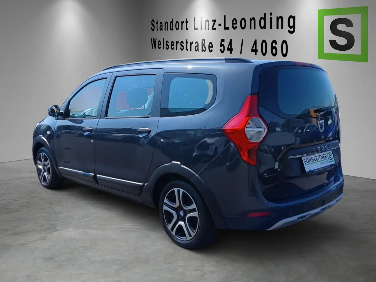 Dacia Lodgy LODGY Celebration TCe 130 PF 5-sitzig Grau - 2