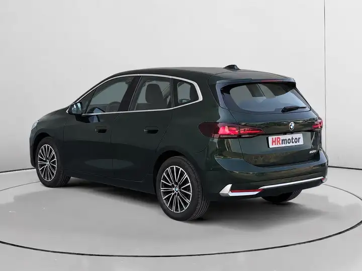 BMW Serie 2 Active Tourer 220i (U06) 2023, foto 5