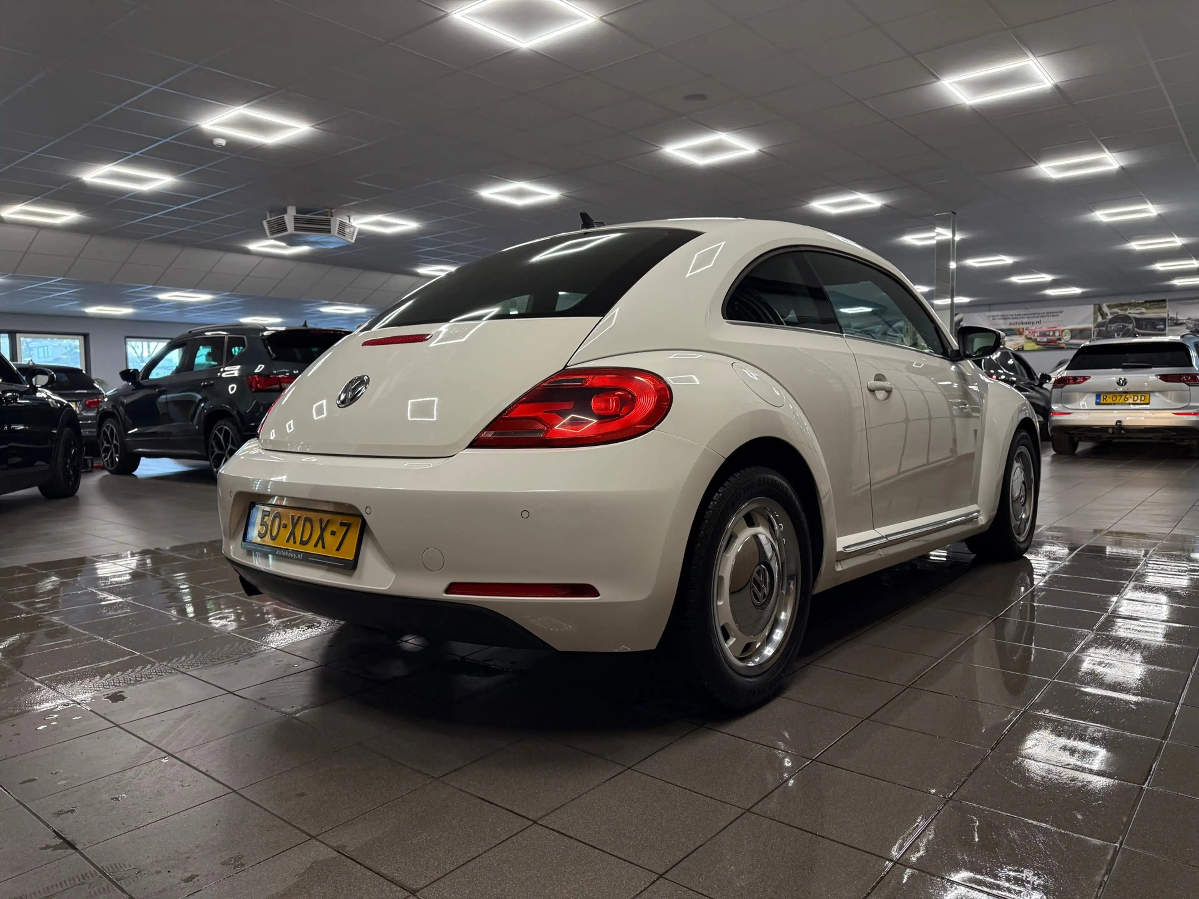 Volkswagen Beetle 1.2 TSI Design * 1e Eig / Navigatie / LM Velgen / — photo 6