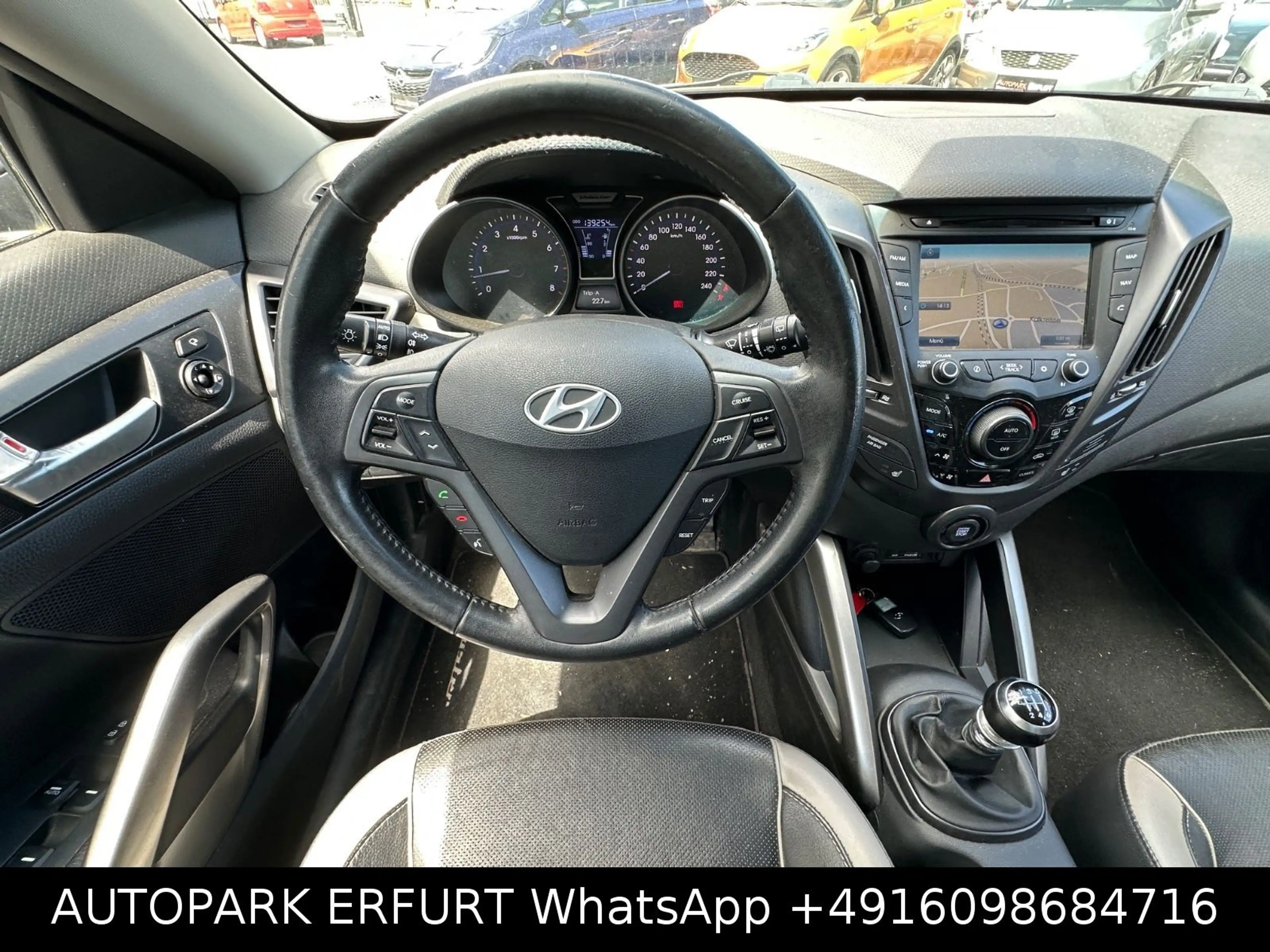 Hyundai VELOSTER Premium 1.6 TURBO*Klima*Leder*Temp*Navi — photo 21