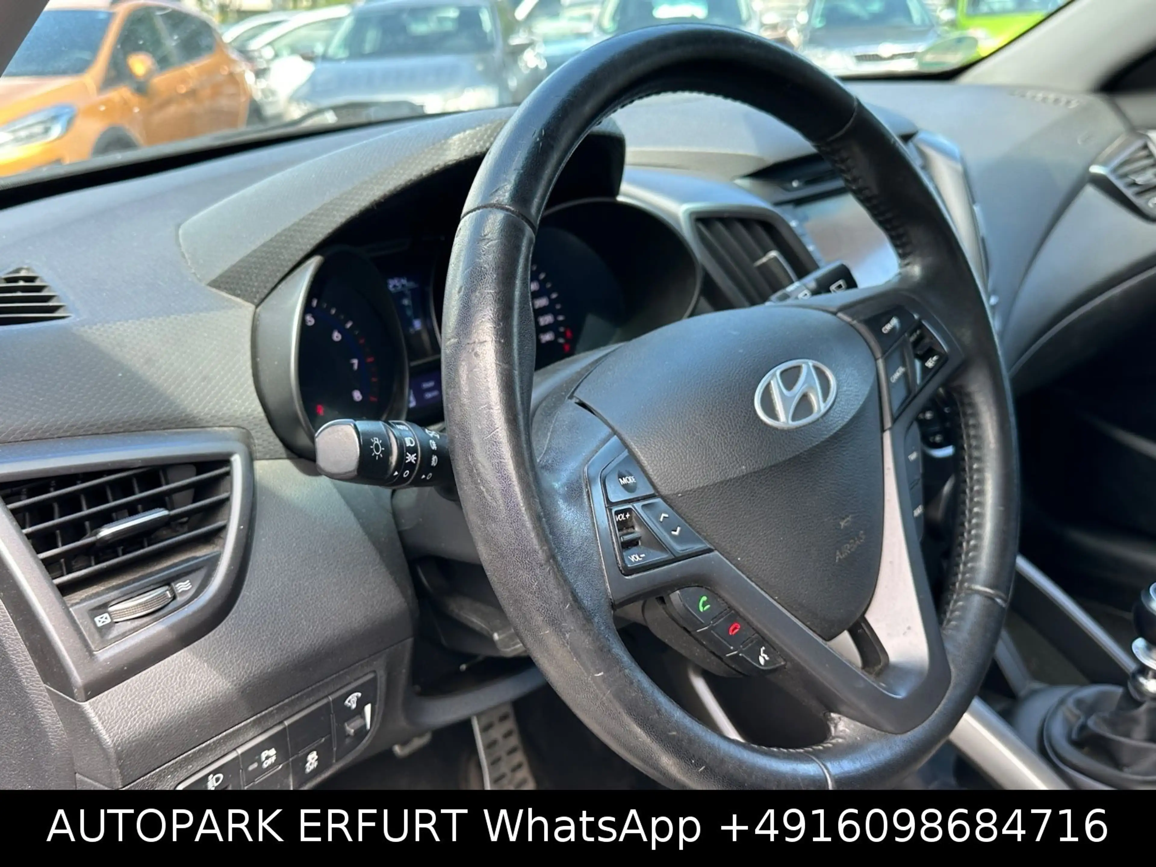 Hyundai VELOSTER Premium 1.6 TURBO*Klima*Leder*Temp*Navi — photo 14
