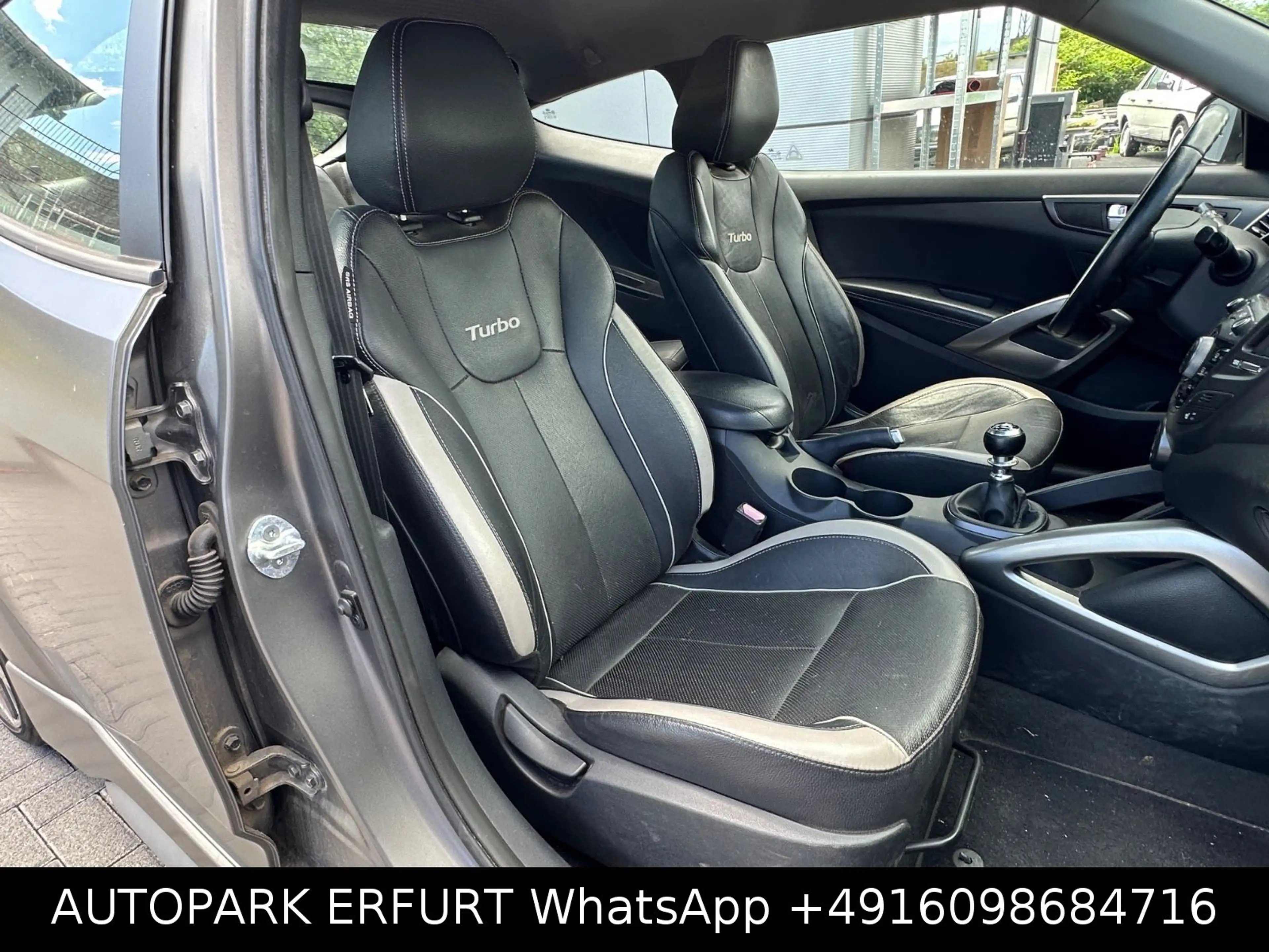 Hyundai VELOSTER Premium 1.6 TURBO*Klima*Leder*Temp*Navi — photo 28