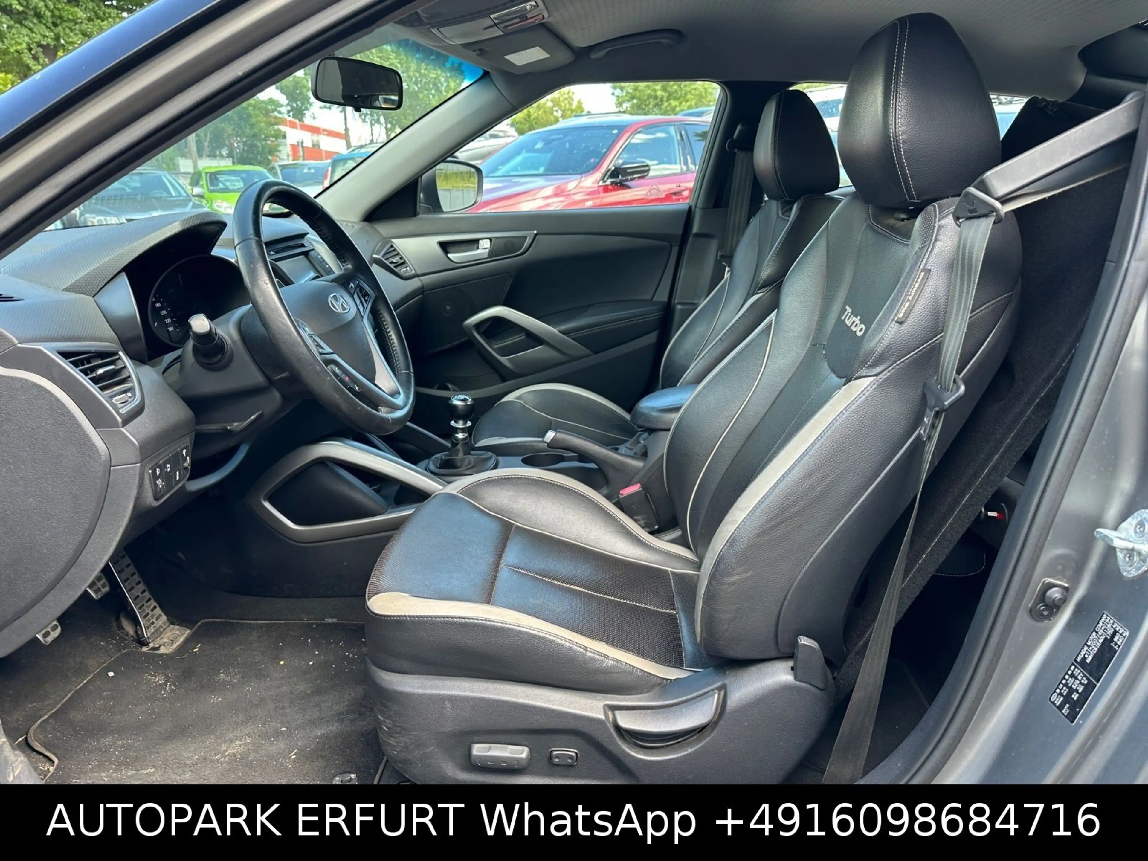 Hyundai VELOSTER Premium 1.6 TURBO*Klima*Leder*Temp*Navi — photo 16