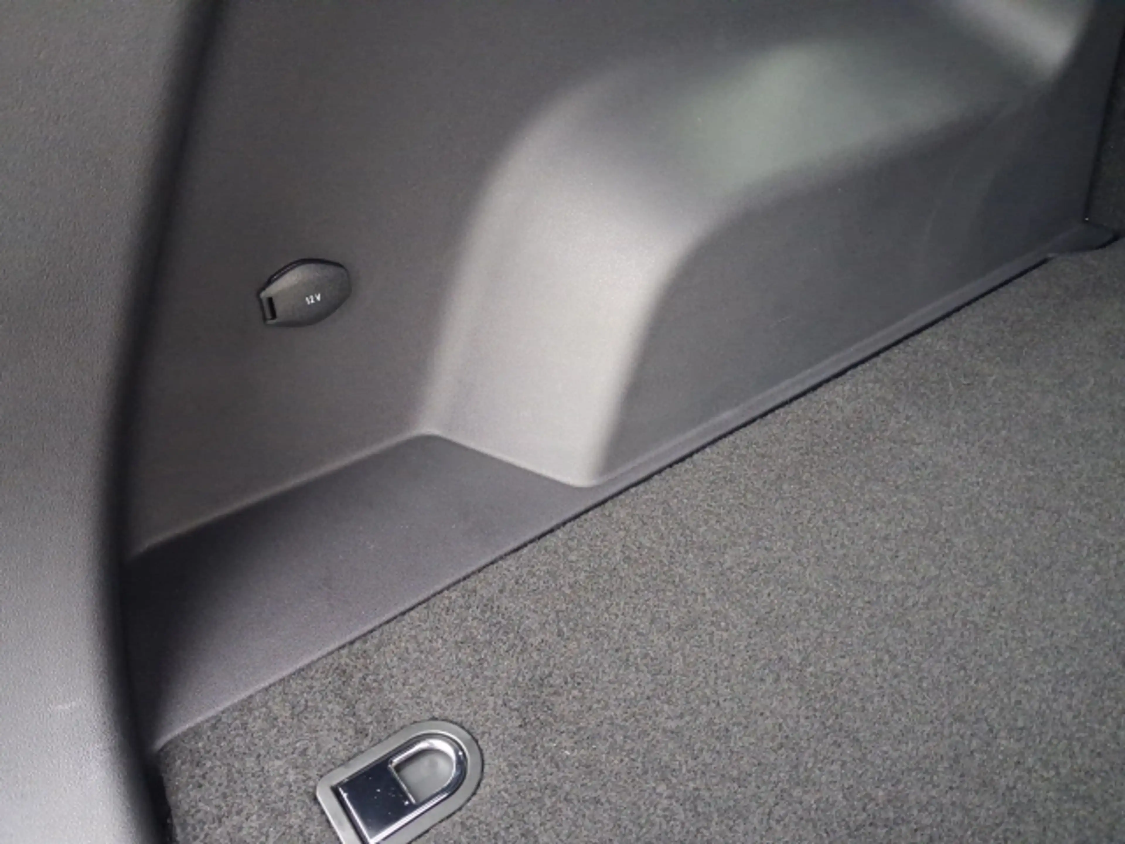 Omoda 5 Omoda 5 Hybrid mit SHS Premium Line — photo 13