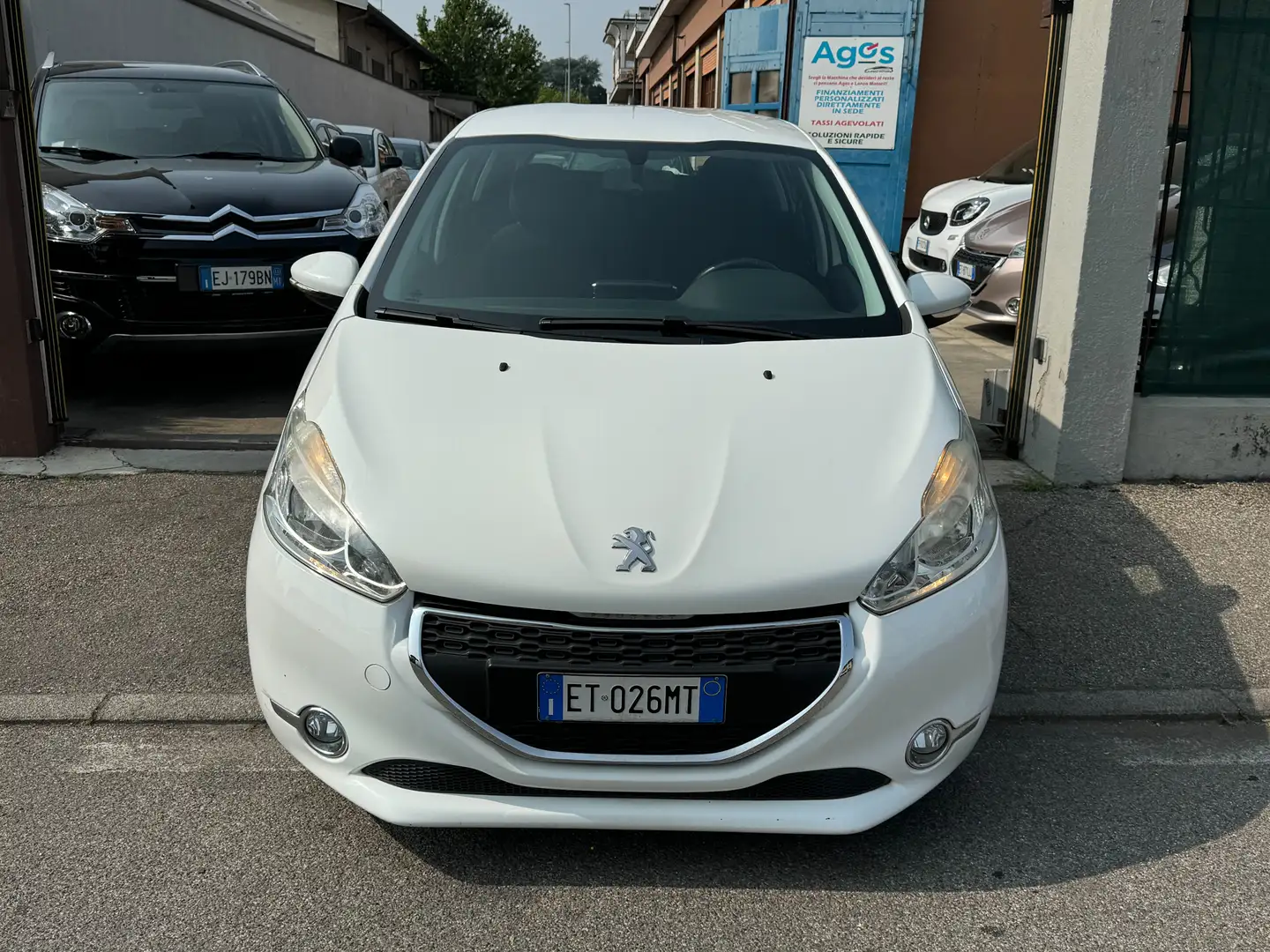 Peugeot 208 1.2*BENZINA*5 PORTE*NEOPATENTATI* Wit - 2