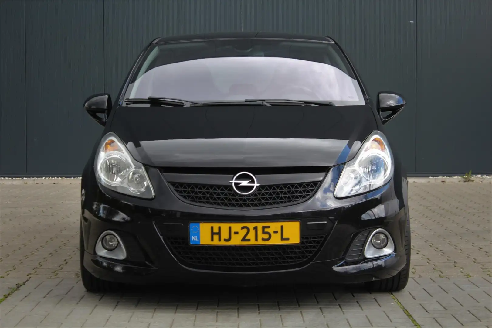 Opel Corsa 1.6-16V T OPC | Navigatie | Clima / Cruise control Noir - 2