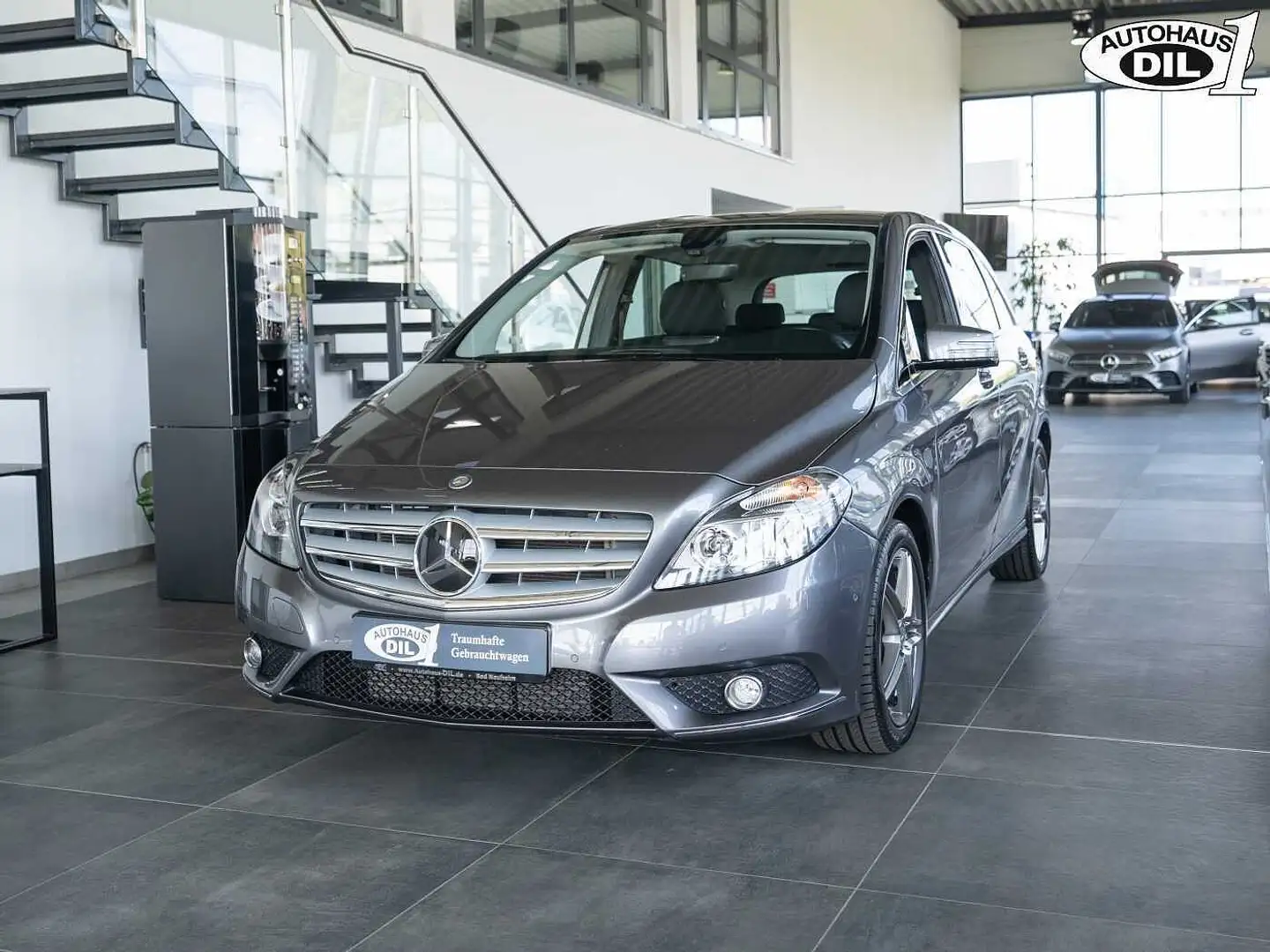 Mercedes-Benz B 180 ''' Grigio - 2
