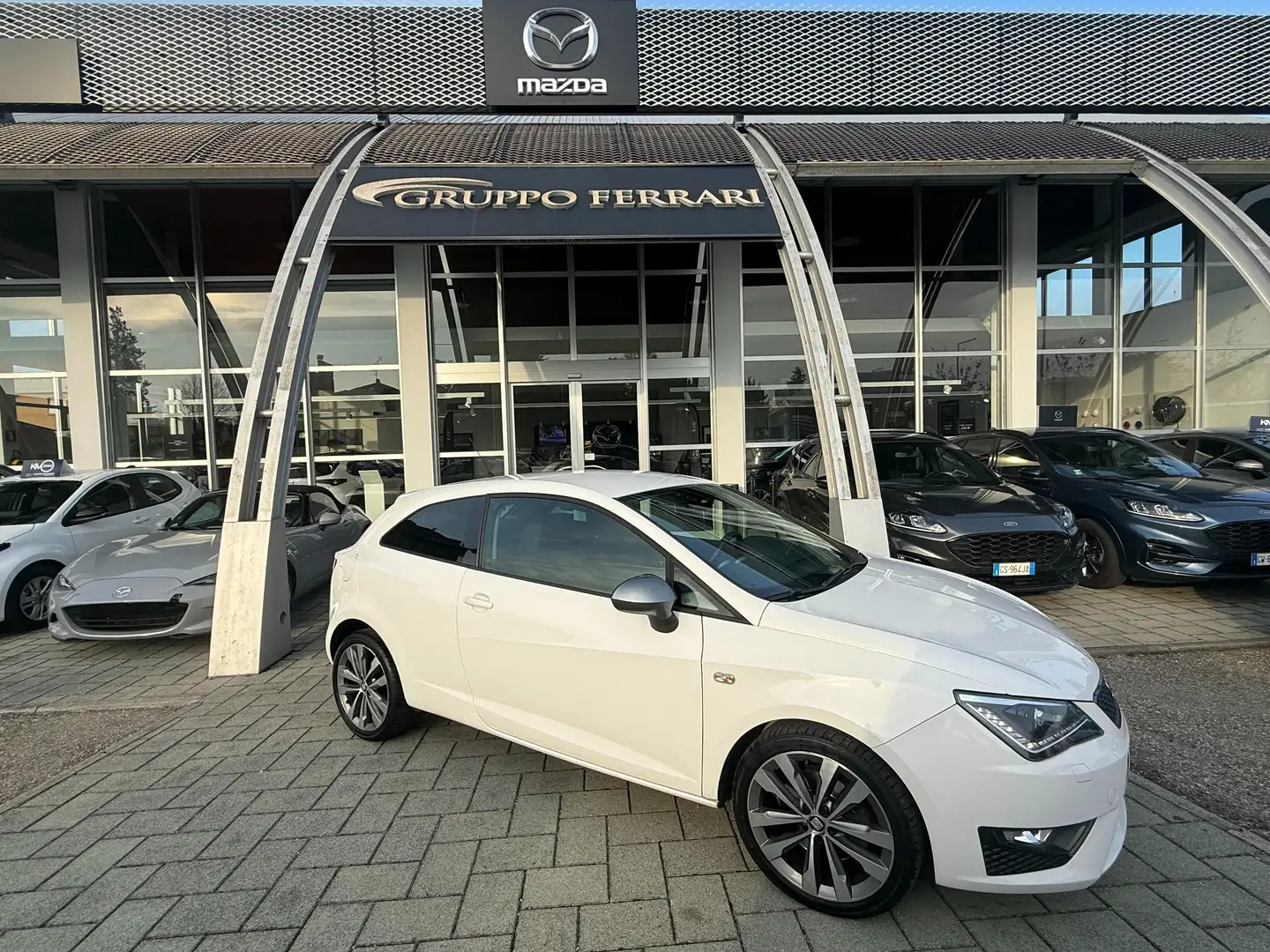 SEAT Ibiza Ibiza SC 1.4 tdi FR Blanc - 1