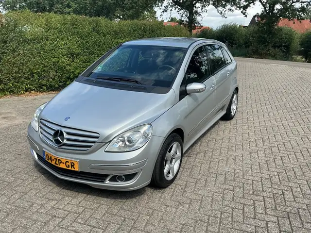 Mercedes-Benz 170