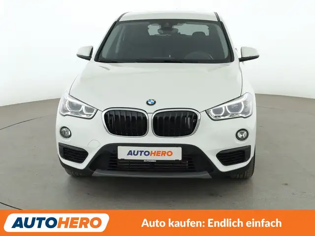 BMW X1 view 9