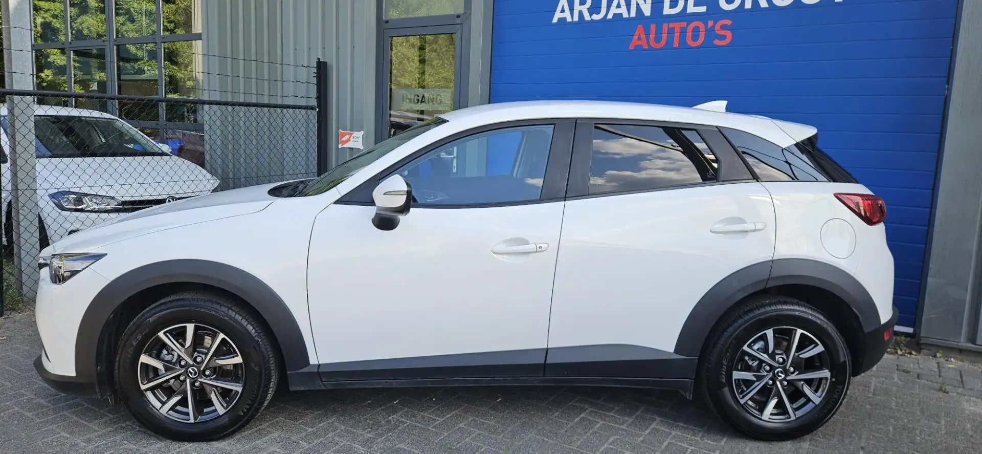 Mazda CX-3 2.0 120PK Clima Cruise Navi Metalic white Dealer O Wit - 2