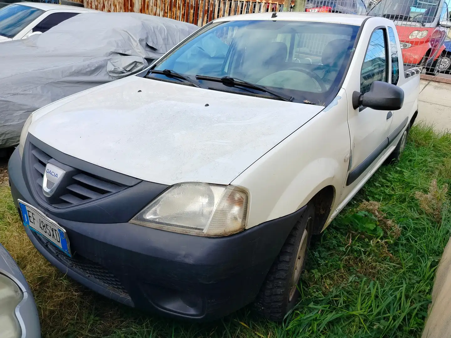 Dacia Pick Up Logan Pick-Up Blanc - 1