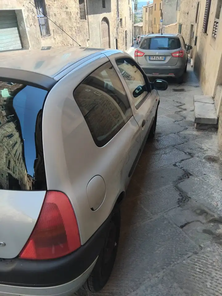 Renault Clio II 1998 3p 1.2 RT 2airbag, foto 6