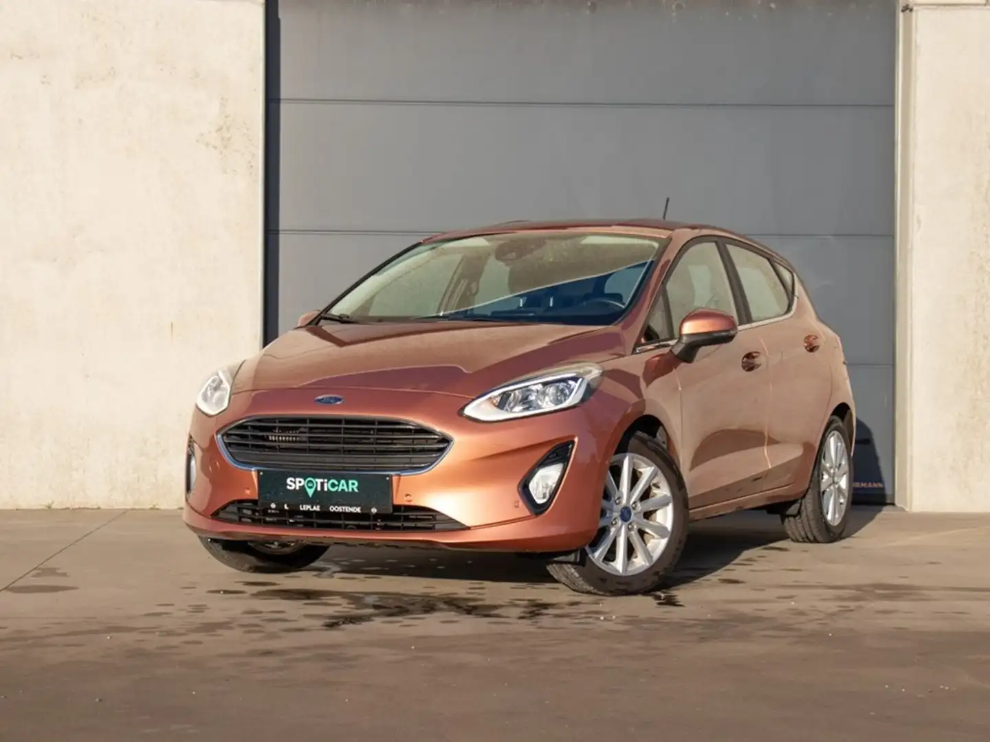 Ford Fiesta 1.0 MT6 100PK|CAMERA|SENSOREN|CARPLAY Оранжевый - 1