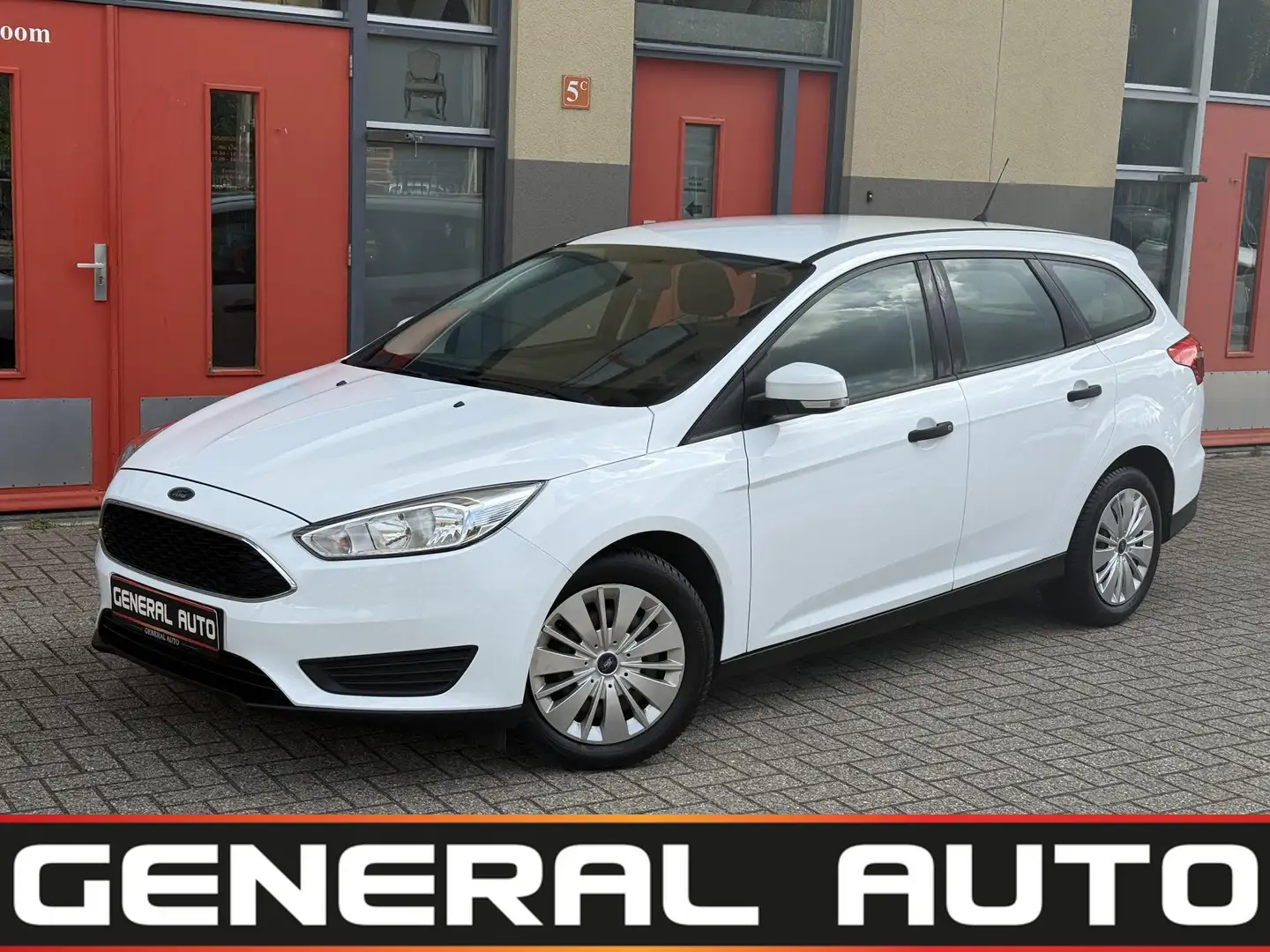 Ford Focus Wagon 1.0 EcoBoost Trend, Nieuwe Distributie Riem Fehér - 1