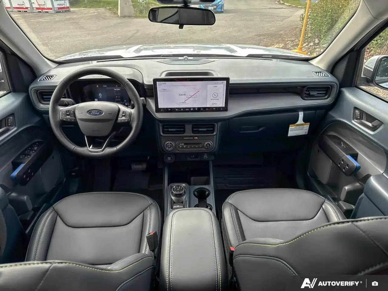Ford Maverick снимка Ford Maverick
