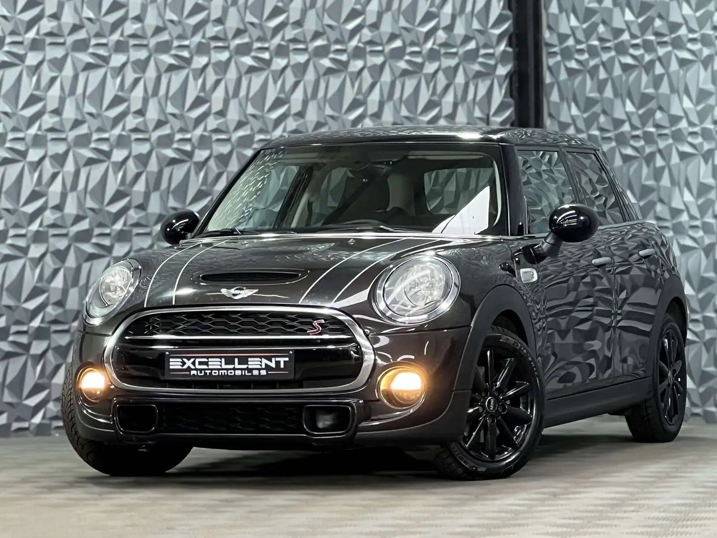 MINI Cooper S 2.0/UTiLiTAiRE/BLUETOOTH/PDC/GARANTIE 12 MOIS// Noir - 1