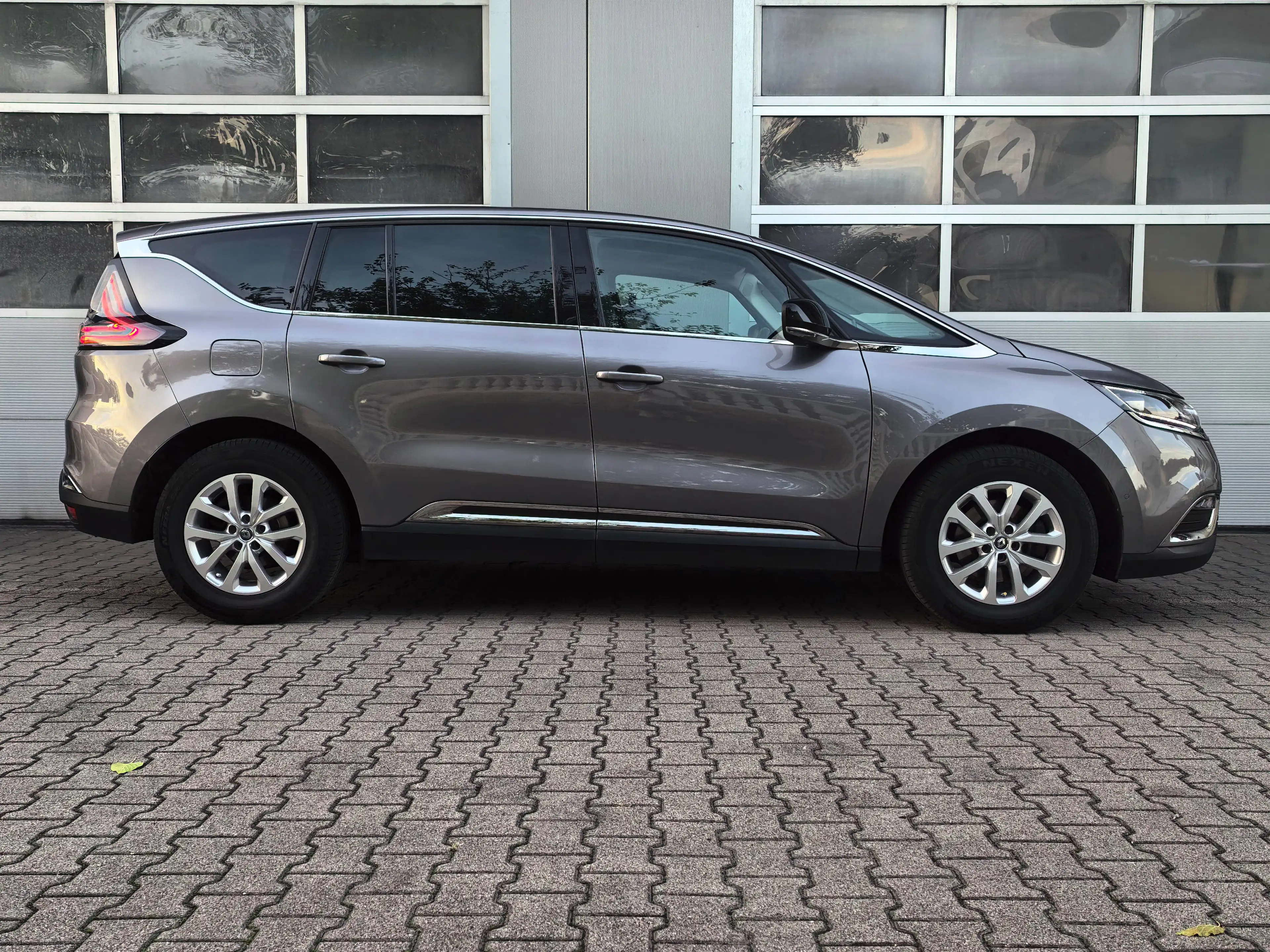 Renault Espace Business Edition ALL4 AUTOMATIK|7SITZ|ACC|LED|PANO|KEYLESS|TOTWINKEL|AHK|HUD|NAVI|++SERVICE&TÜV NEU++ — photo 10