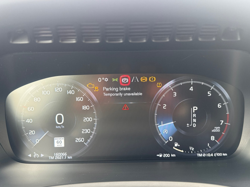 2016 Volvo XC90 T6 Momentum - Leather Seats - Heated Seats thumb 19