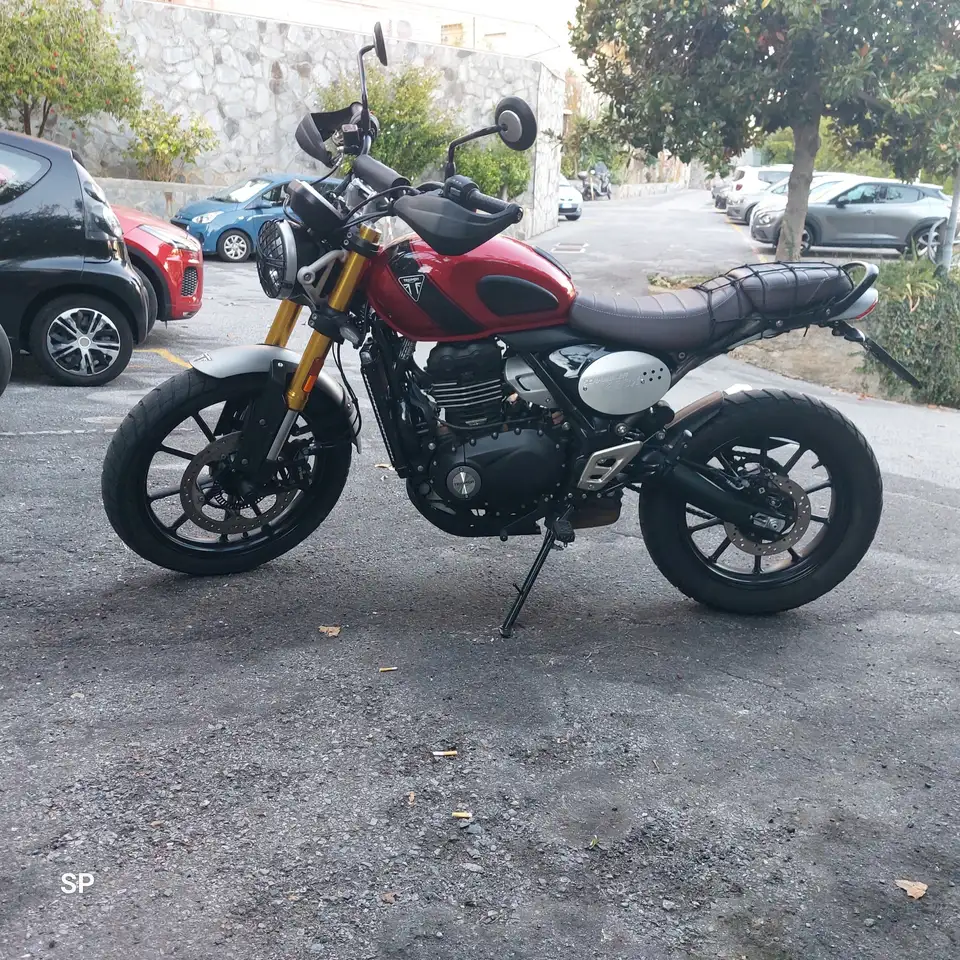 Triumph Scrambler 400 X
