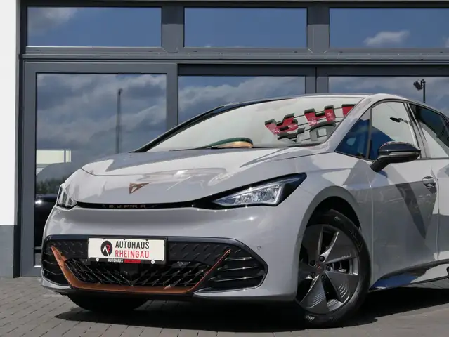 CUPRA Born