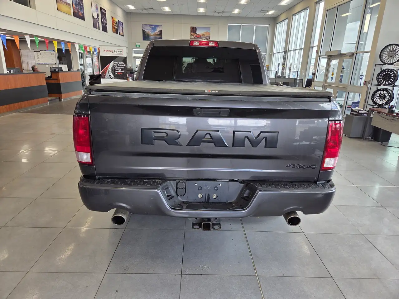RAM 1500 снимка RAM 1500