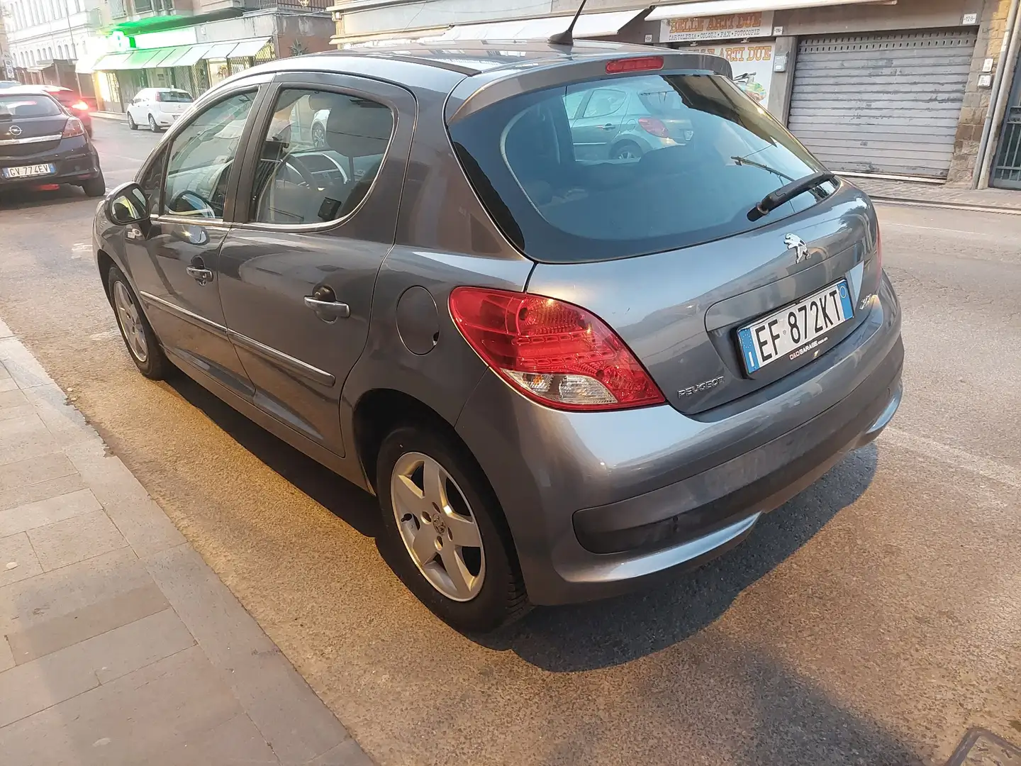 Peugeot 207 5p 1.4 vti 16v Millesim 200 - 2