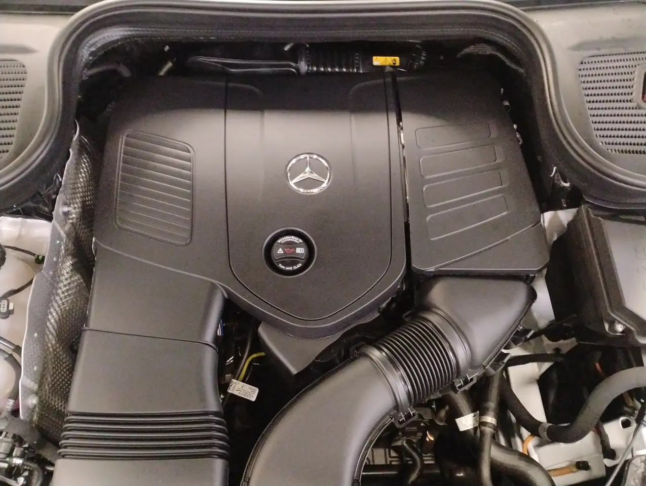 Mercedes-Benz GLE снимка Mercedes-Benz GLE