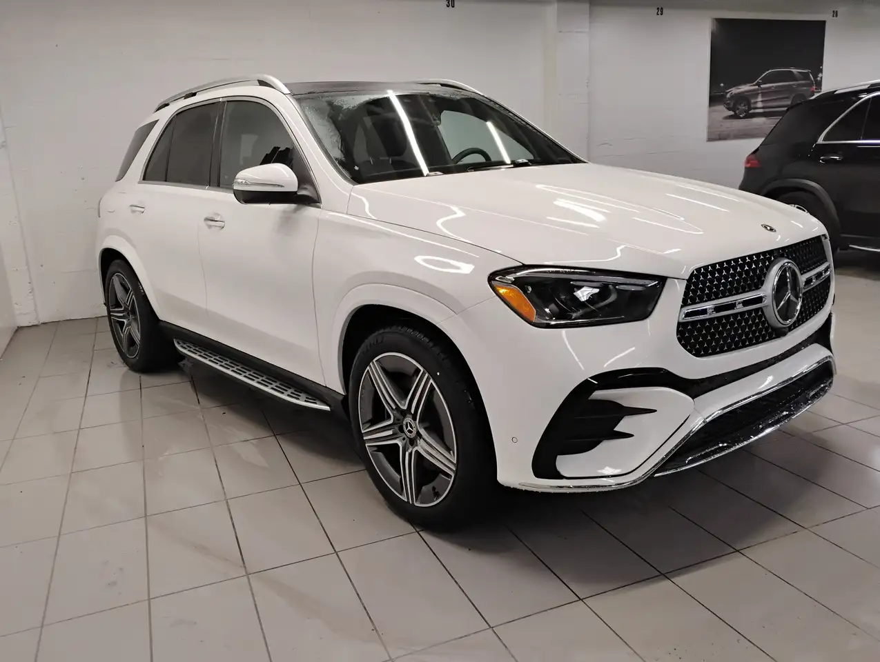 Mercedes-Benz GLE снимка Mercedes-Benz GLE