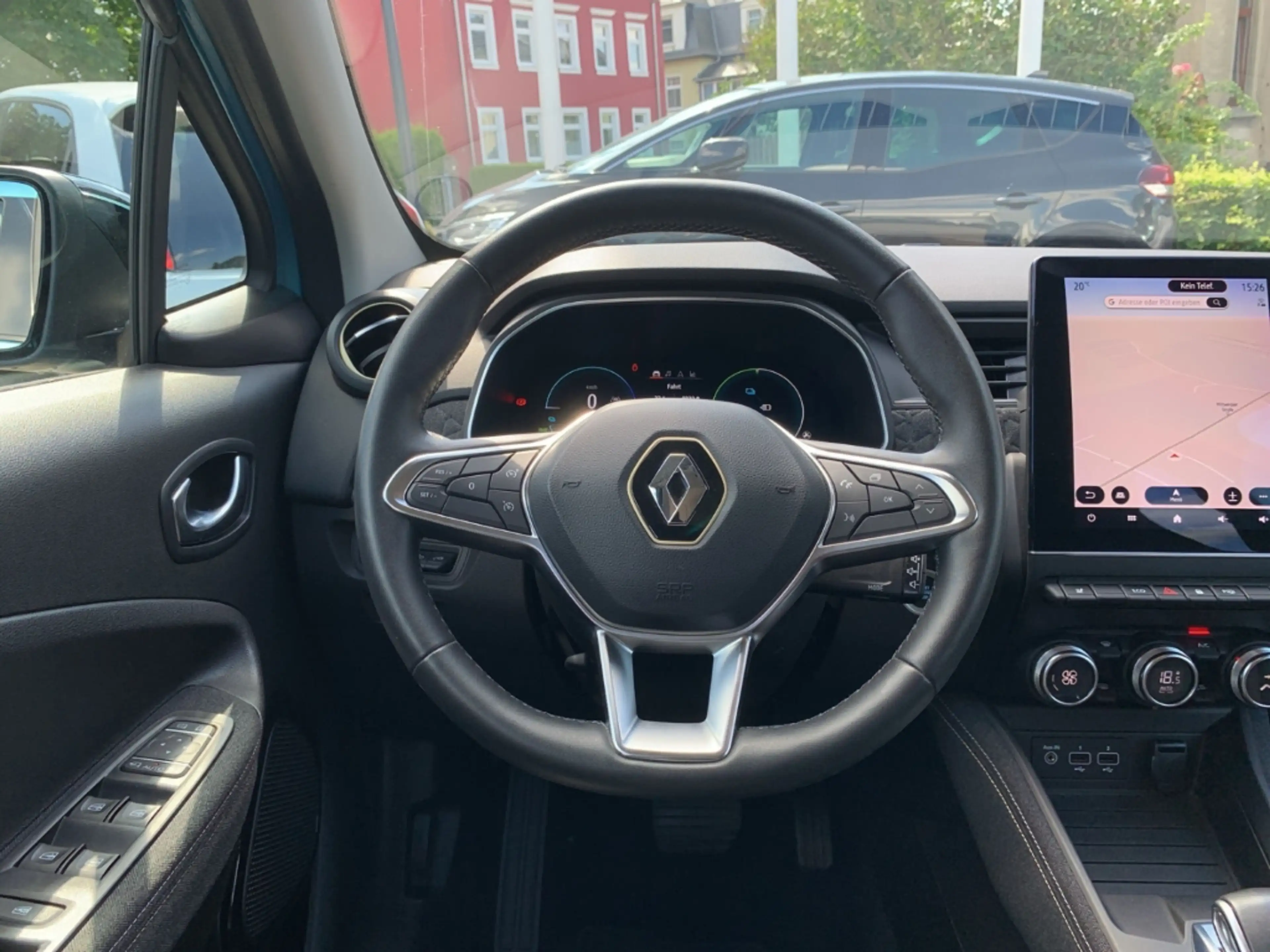 Renault ZOE E-TECH ICONIC 135HP SHZ+NAV+PDC+KAMERA+KLIMA — photo 15