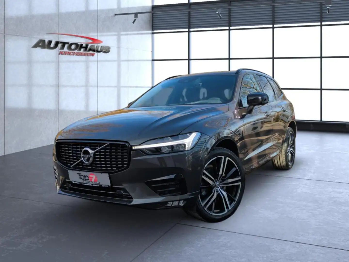Volvo XC60 B5 (Diesel) R-Design AWD Automatik Bluetooth Grau - 2
