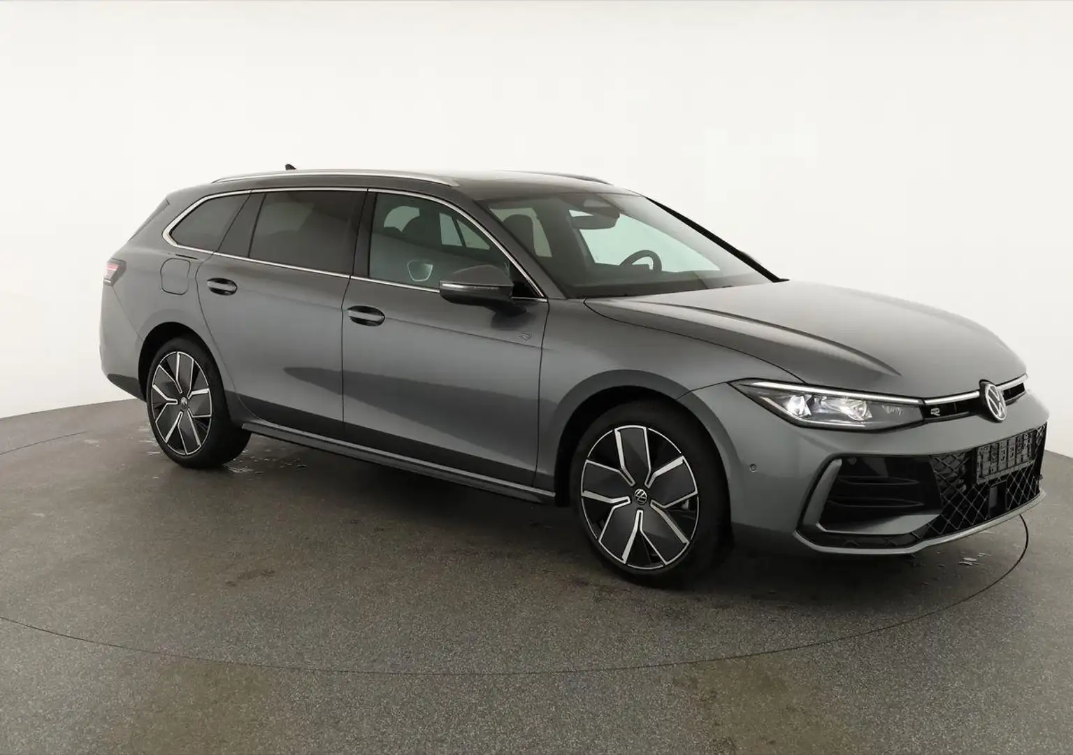 Volkswagen Passat Variant 1.5 TSI eHybrid 200 kW R-Line R-LINE, HuD, ProM... Grau - 1