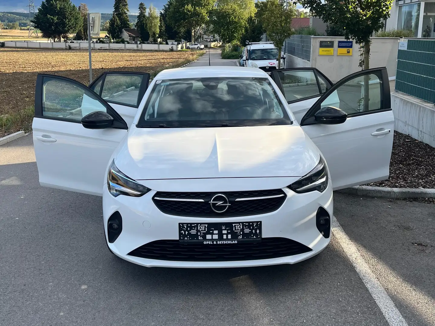 Opel Corsa Corsa 1,2 Euro 6.4 Edition Edition Weiß - 1